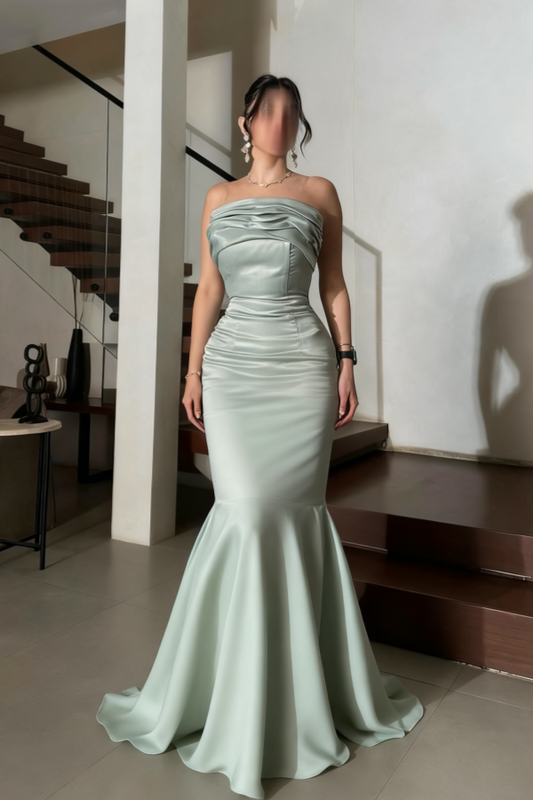 Stunning Satin Strapless Sleeveless High-Waisted Long Mermaid Prom Dress With Pleated