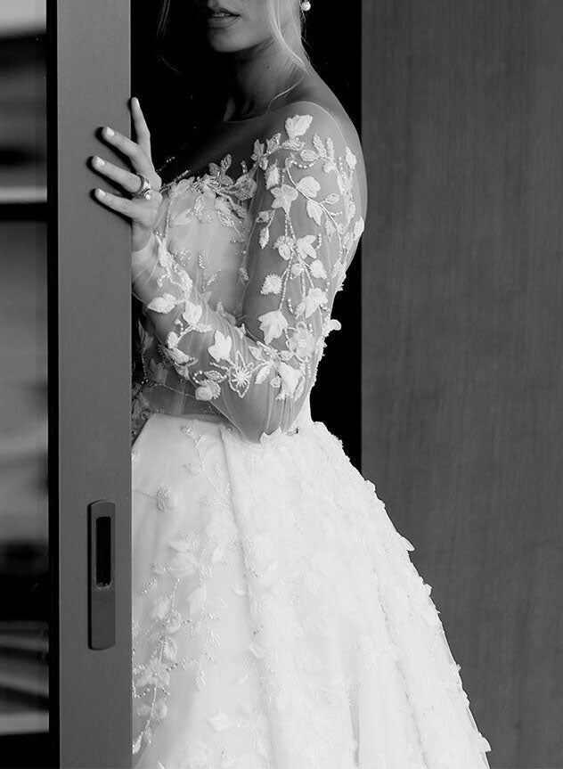 Elegant Lace Long Sleeve Wedding Dress Slit