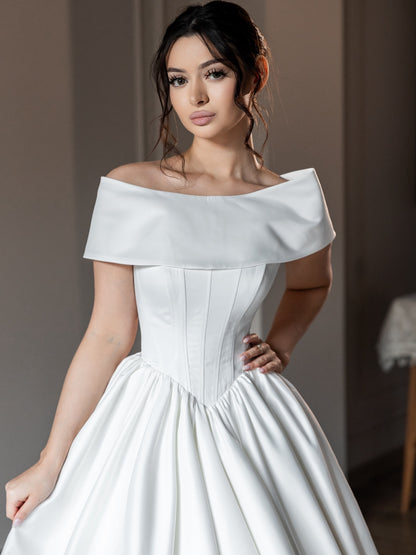 Off the Shoulder Sleeveless A-Line Floor-Length Wedding Dress