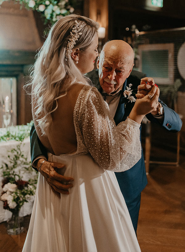 Illusion Neck Plus Size Chic A-line Lace Sweep Train Long Sleeves Wedding Dresses