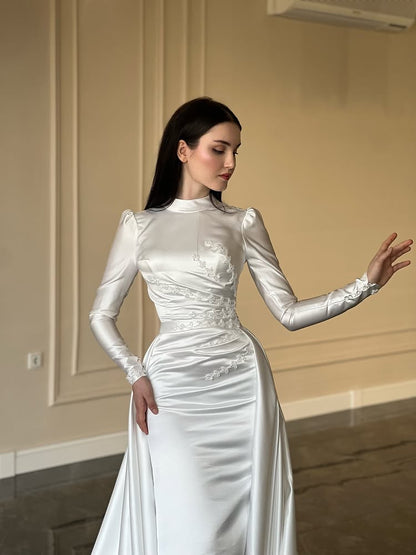 Applique High Neck Lon Sleeve Mermaid Court Train Floor-Length Wedding Dress