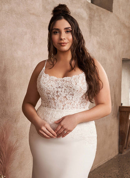 Lace Mermaid Fitted Wedding Dresses Open Back for Plus Size Women