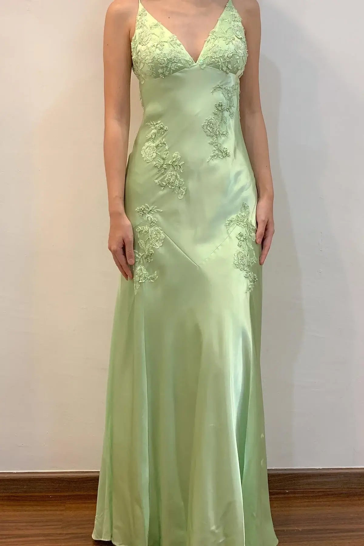 Long Lime Green Evening Gown Floral Embroidery Wedding Guest Dress