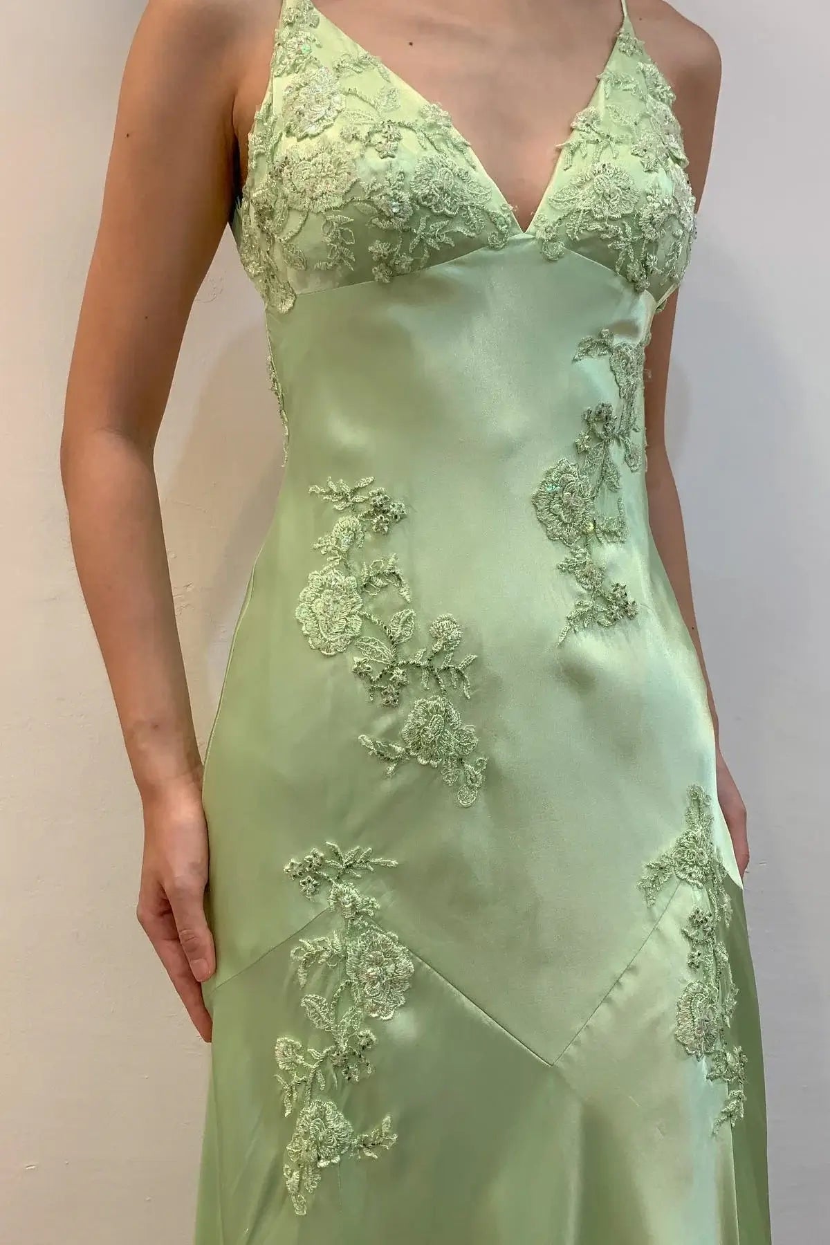 Long Lime Green Evening Gown Floral Embroidery Wedding Guest Dress