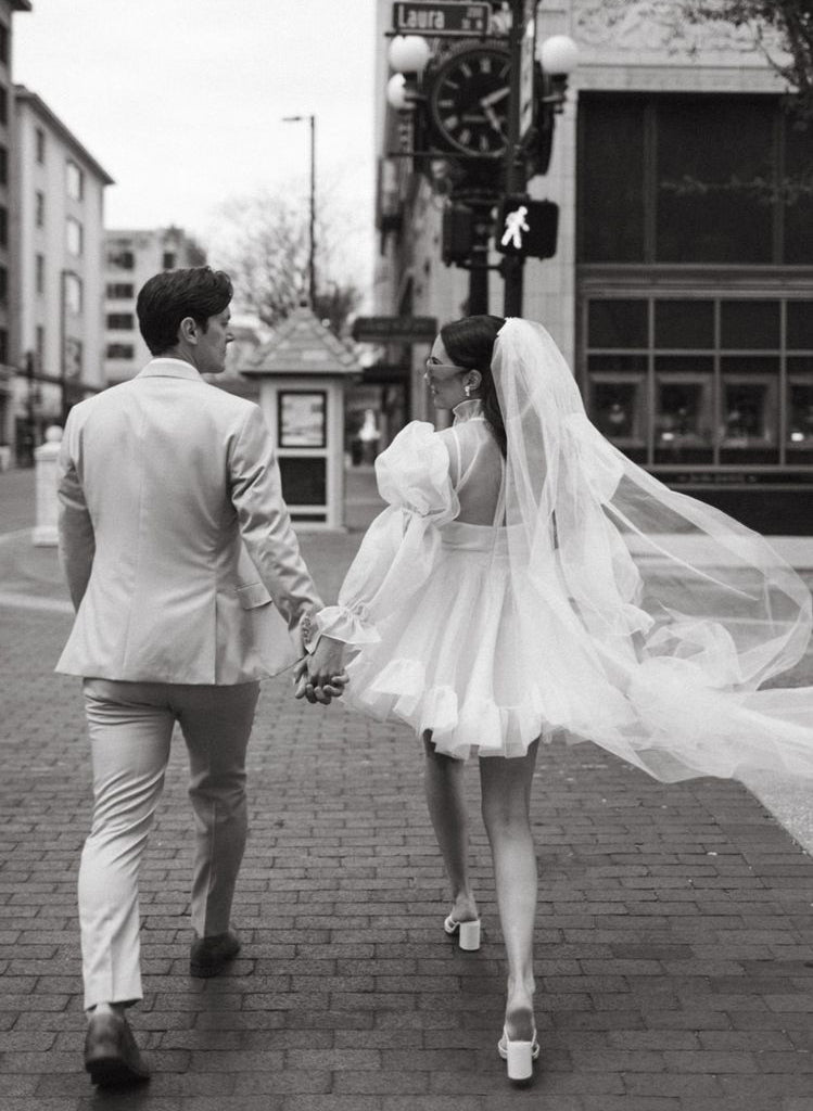 Long Sleeves Mini White Short Summer Wedding Dresses