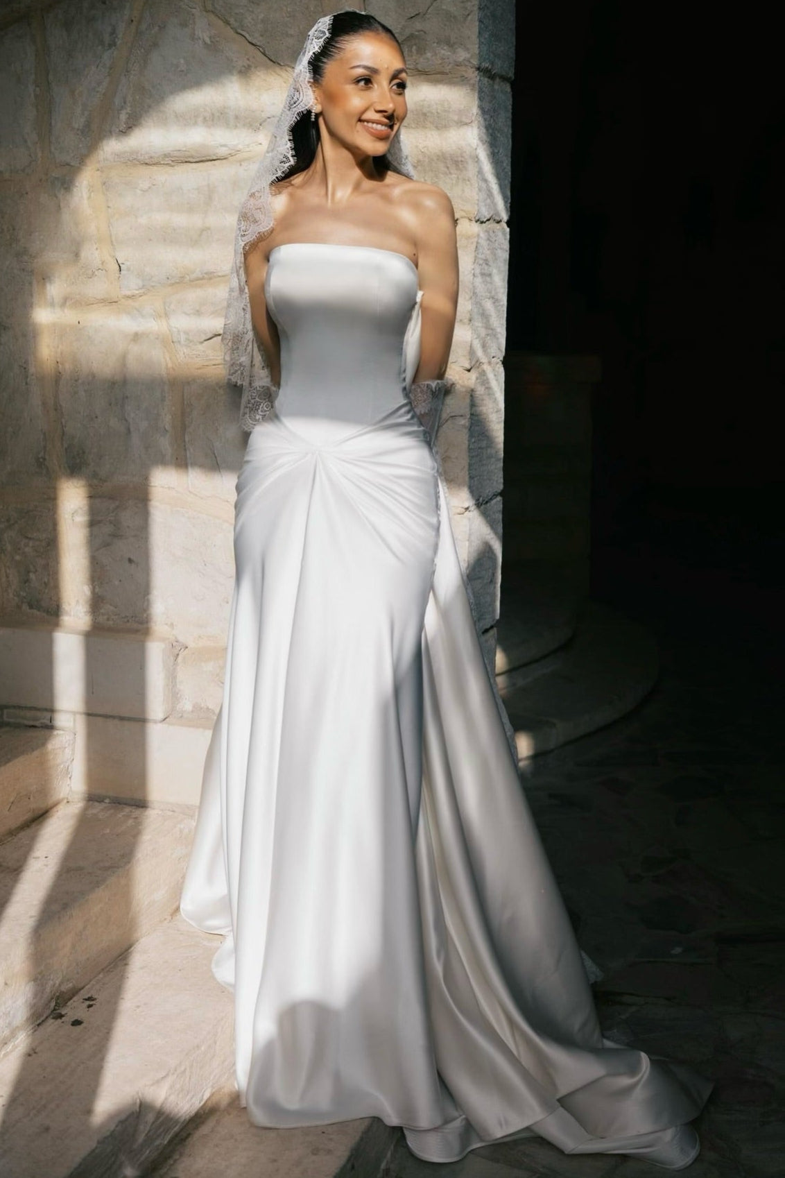 Strapless Sleeveless Lace Gloves Mermaid Floor-Length Wedding Dress