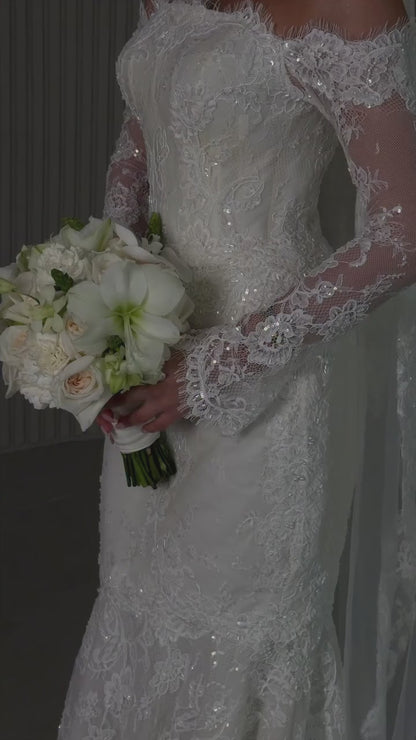 Off-the-Shoulder Lace Mermaid Wedding Dress