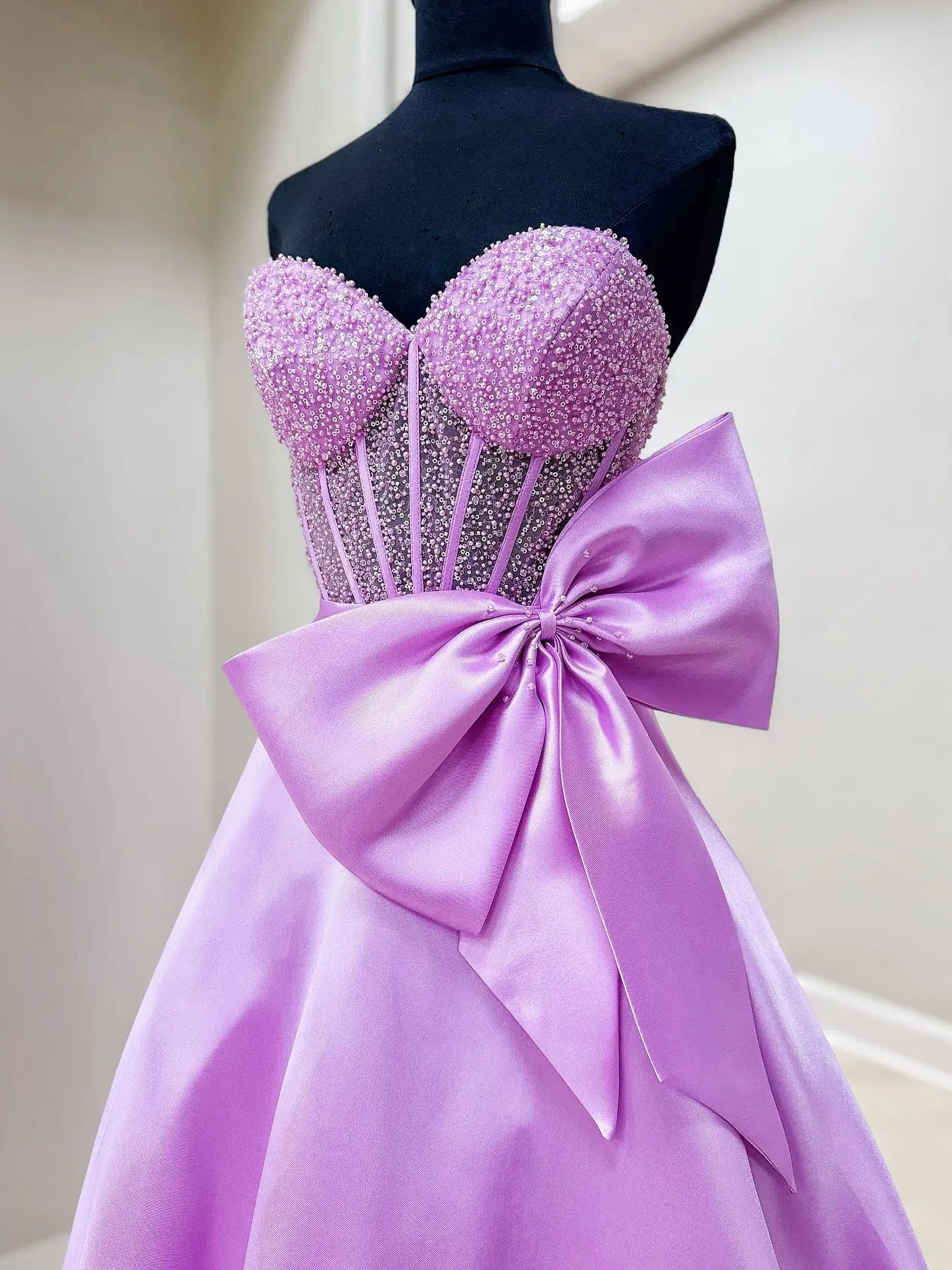Strapless Satin Prom Dress with Bow Sweetheart Neckline